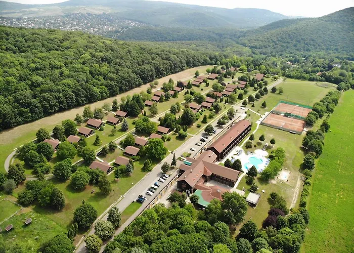 Hotell Petnehazy