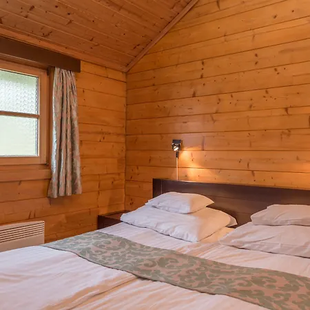 Hotel Petnehazy 3*