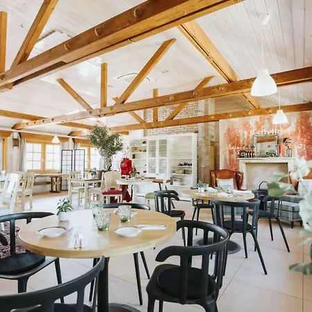 Petnehazy Hotel 3*